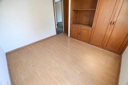 Apartamento para alugar com 130m², 3 quartos e 2 vagasQuarto 2