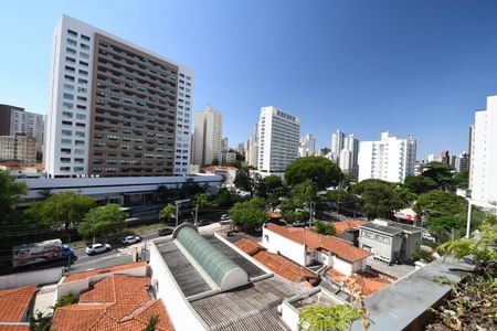 Apartamento para alugar com 130m², 3 quartos e 2 vagasQuarto 3 - Suíte Sacada Vista