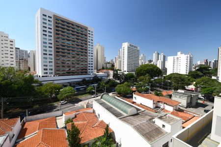 Apartamento para alugar com 130m², 3 quartos e 2 vagasQuarto 1 - Vista