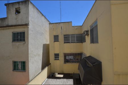 Apartamento para alugar com 65m², 2 quartos e sem vagaVista da Varanda