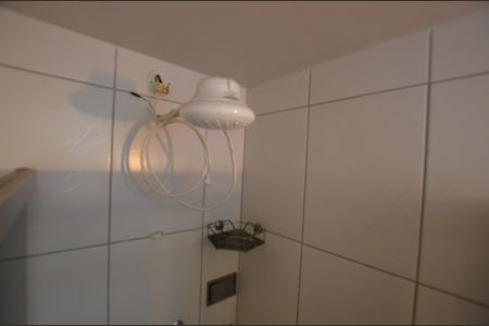 Apartamento para alugar com 65m², 2 quartos e sem vagaBanheiro