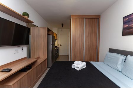 Studio à venda com 24m², 1 quarto e sem vaga Studio à venda com 24m², 1 quarto e sem vagaEstúdio