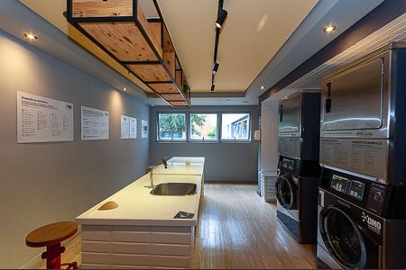 Studio à venda com 24m², 1 quarto e sem vaga Studio à venda com 24m², 1 quarto e sem vagaÁrea Comum - Lavanderia