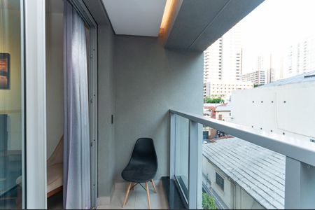 Studio à venda com 24m², 1 quarto e sem vaga Studio à venda com 24m², 1 quarto e sem vagaVaranda