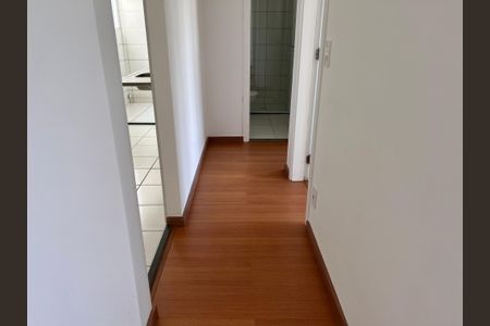 Apartamento para alugar com 45m², 2 quartos e sem vagaCorrredor