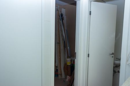 Apartamento para alugar com 233m², 3 quartos e 3 vagas Apartamento para alugar com 233m², 3 quartos e 3 vagasÁrea de Serviço