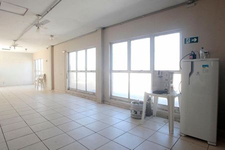 Apartamento à venda com 40m², 1 quarto e sem vagaÁrea Comum - Salão de Festas