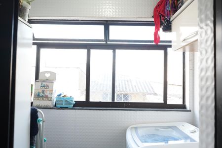 Apartamento à venda com 63m², 2 quartos e 1 vagaÁrea de Serviço