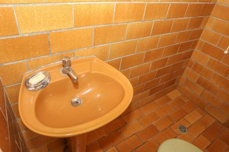 Casa à venda com 206m², 3 quartos e 4 vagasBanheiro Externo