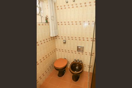 Casa à venda com 206m², 3 quartos e 4 vagasBanheiro Social