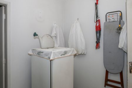 Casa à venda com 206m², 3 quartos e 4 vagasQuarto de Serviço