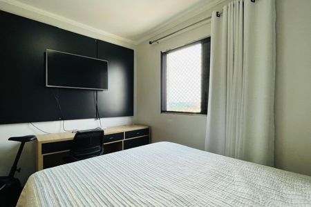 Apartamento à venda com 69m², 2 quartos e 1 vagaQuarto 2