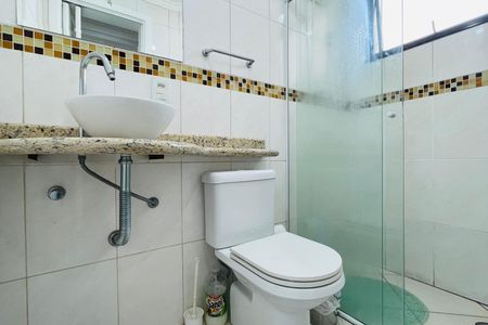 Apartamento à venda com 69m², 2 quartos e 1 vagaBanheiro