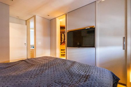 Apartamento à venda com 190m², 2 quartos e 3 vagasSuíte