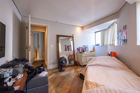 Apartamento à venda com 190m², 2 quartos e 3 vagasQuarto 1