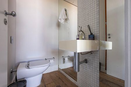 Apartamento à venda com 190m², 2 quartos e 3 vagasLavabo