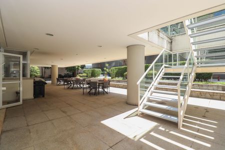 Apartamento para alugar com 90m², 1 quarto e 2 vagas Apartamento para alugar com 90m², 1 quarto e 2 vagasÁrea comum