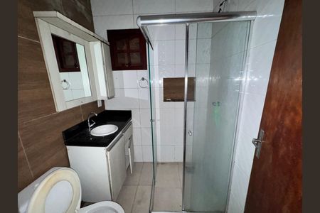 Casa para alugar com 110m², 2 quartos e 1 vaga Casa para alugar com 110m², 2 quartos e 1 vagaBanheiro