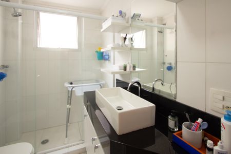 Apartamento à venda com 126m², 3 quartos e 2 vagas Apartamento à venda com 126m², 3 quartos e 2 vagasBanheiro da Suíte