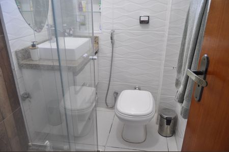 Apartamento à venda com 85m², 2 quartos e 2 vagasBanheiro