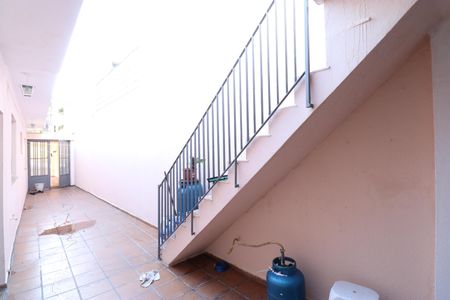 Casa à venda com 117m², 2 quartos e 2 vagasQuintal