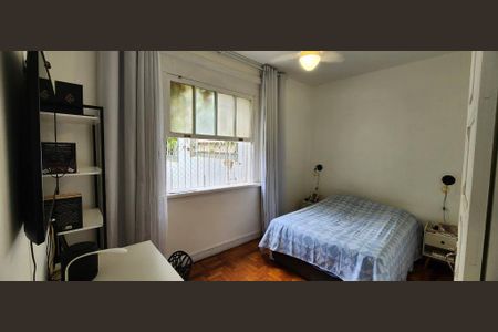 Casa à venda com 493m², 6 quartos e 3 vagas Casa à venda com 493m², 6 quartos e 3 vagasFoto 03