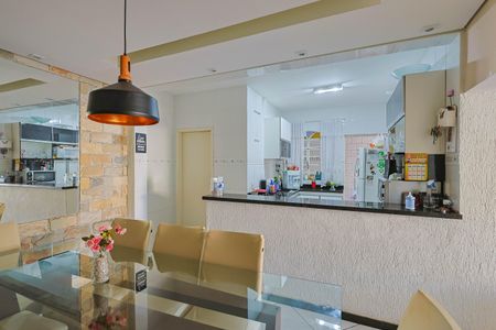 Casa para alugar com 220m², 4 quartos e 6 vagasSala de Jantar