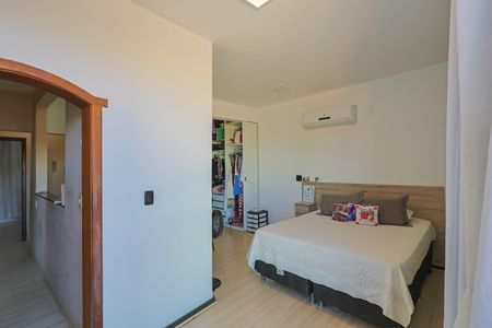 Casa para alugar com 220m², 4 quartos e 6 vagasQuarto 4 - Suíte