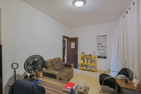 Casa para alugar com 220m², 4 quartos e 6 vagasQuarto 1