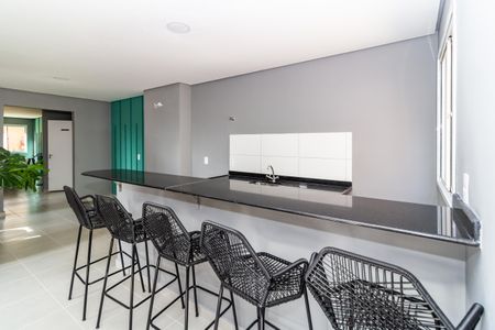 Apartamento à venda com 37m², 2 quartos e sem vagaÁrea comum - Salão de festas