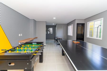 Apartamento à venda com 37m², 2 quartos e sem vagaÁrea comum