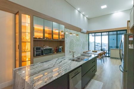 Casa de condomínio à venda com 225m², 4 quartos e 5 vagas Casa de condomínio à venda com 225m², 4 quartos e 5 vagasCozinha