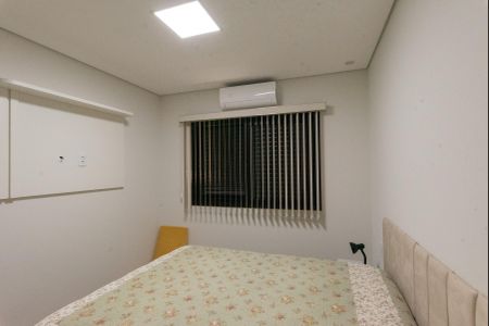 Casa de condomínio à venda com 225m², 4 quartos e 5 vagas Casa de condomínio à venda com 225m², 4 quartos e 5 vagasEdícula - Suíte