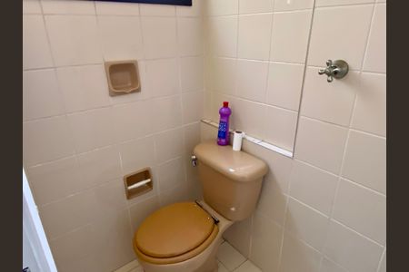 Apartamento à venda com 78m², 3 quartos e 2 vagas Apartamento à venda com 78m², 3 quartos e 2 vagasBanheiro de serviço