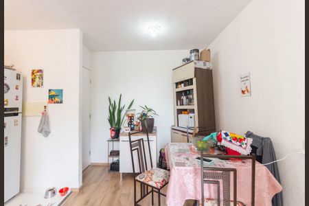 Apartamento para alugar com 43m², 2 quartos e sem vaga Apartamento para alugar com 43m², 2 quartos e sem vagaSala