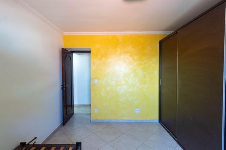 Casa à venda com 80m², 2 quartos e 2 vagas Casa à venda com 80m², 2 quartos e 2 vagasQuarto 1