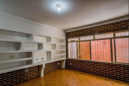 Casa para alugar com 150m², 2 quartos e 1 vaga Casa para alugar com 150m², 2 quartos e 1 vagaSala