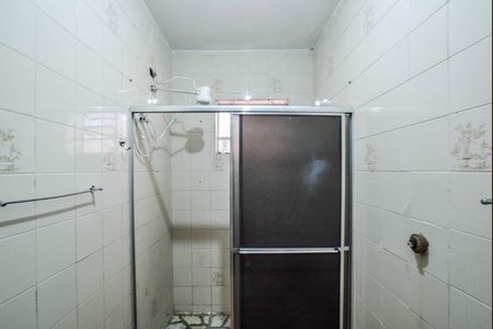 Casa para alugar com 150m², 2 quartos e 1 vaga Casa para alugar com 150m², 2 quartos e 1 vagaBanheiro Corredor