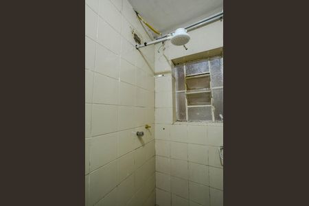 Casa para alugar com 150m², 2 quartos e 1 vaga Casa para alugar com 150m², 2 quartos e 1 vagaBanheiro da Suíte
