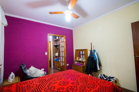Casa à venda com 210m², 4 quartos e 2 vagas Casa à venda com 210m², 4 quartos e 2 vagasQuarto 1 - Suíte