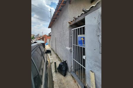 Casa para alugar com 17m², 1 quarto e sem vagaFachada