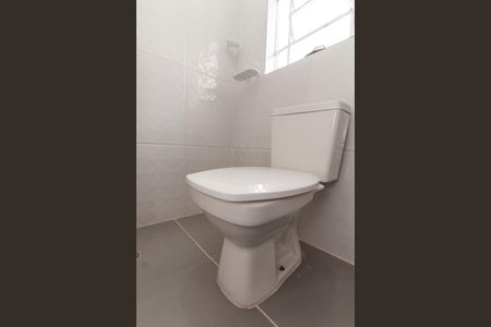 Casa para alugar com 17m², 1 quarto e sem vaga Casa para alugar com 17m², 1 quarto e sem vagaBanheiro