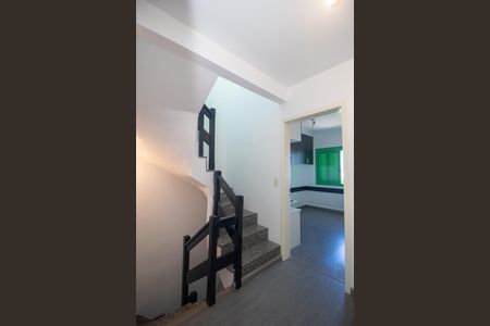 Casa à venda com 120m², 4 quartos e 2 vagasCorredor