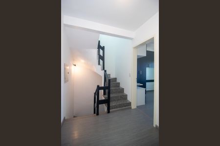 Casa à venda com 120m², 4 quartos e 2 vagasCorredor