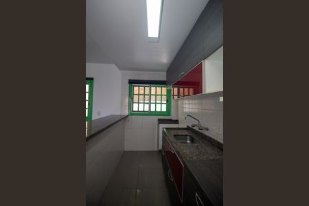 Casa à venda com 120m², 4 quartos e 2 vagasSala/Cozinha
