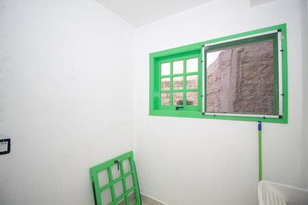 Casa à venda com 120m², 4 quartos e 2 vagasÁrea de Serviço