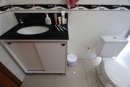 Casa à venda com 125m², 4 quartos e 3 vagasBanheiro Casa 2