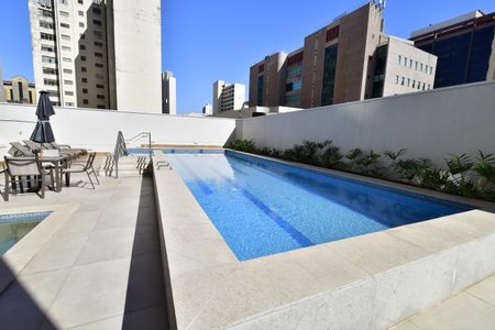 Apartamento à venda com 65m², 2 quartos e 2 vagasÁrea comum - Piscina