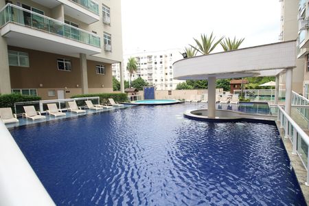 Studio à venda com 40m², 1 quarto e 1 vagaPiscina