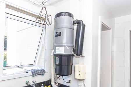 Apartamento à venda com 271m², 4 quartos e 4 vagas Apartamento à venda com 271m², 4 quartos e 4 vagasLavanderia